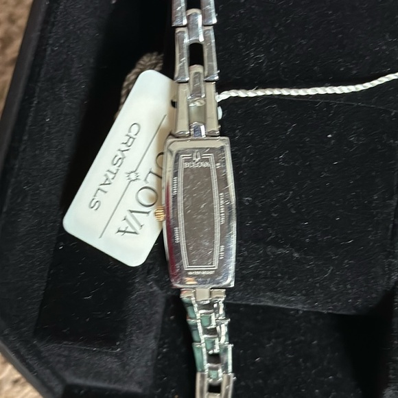 Bulova watch - Picture 5 of 17